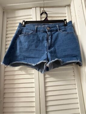 Paris Hilton Medium Blue Frayed Hem Denim Shorts